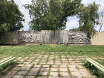 Ремонт и благоустройство военно-мемориального объекта в Старокриушанском сельском поселении